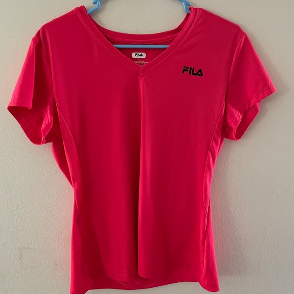 FILA shirt - Picture 1 of 2